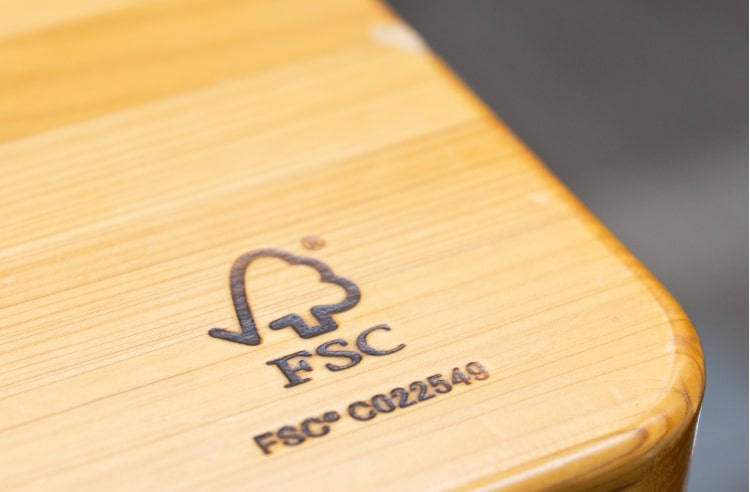 木材に印字されたFSCの文字